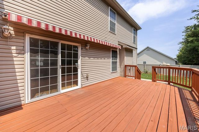 707 Wheatfield Road, O'fallon, IL 62269
