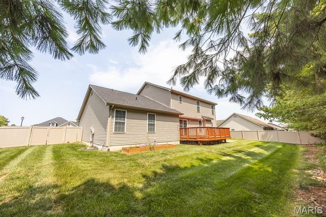 707 Wheatfield Road, O'fallon, IL 62269