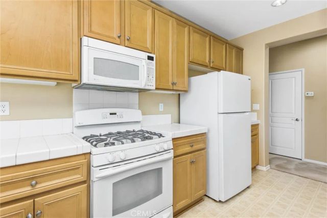 1680 Beaver Creek B, Beaumont, CA 92223