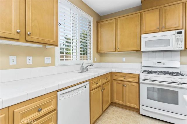 1680 Beaver Creek B, Beaumont, CA 92223