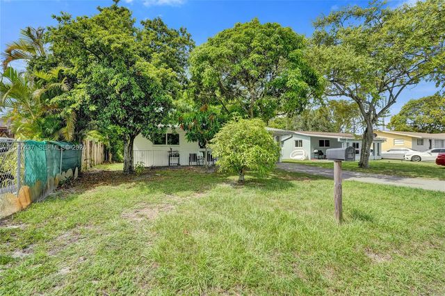 6358 SW 20th Ct, Miramar, FL 33023