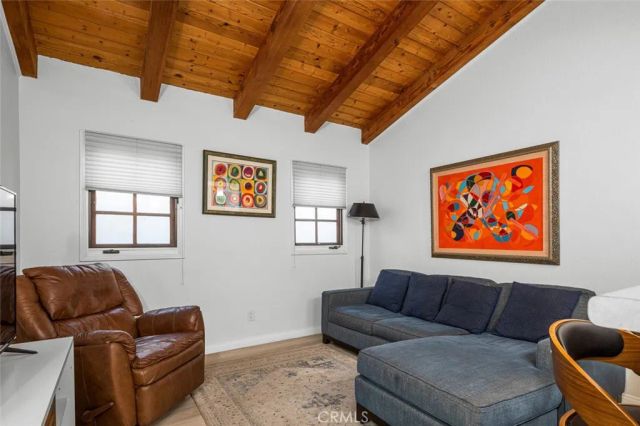 111 Geneva Walk, Long Beach, CA 90803