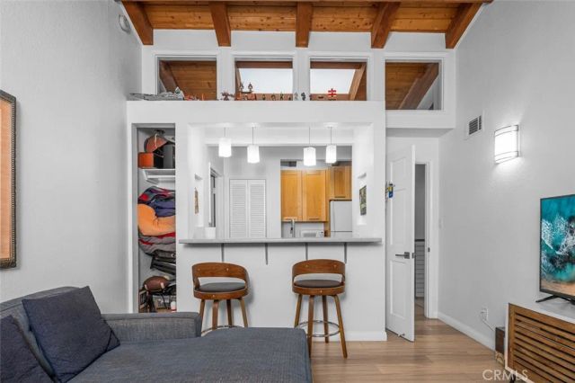 111 Geneva Walk, Long Beach, CA 90803