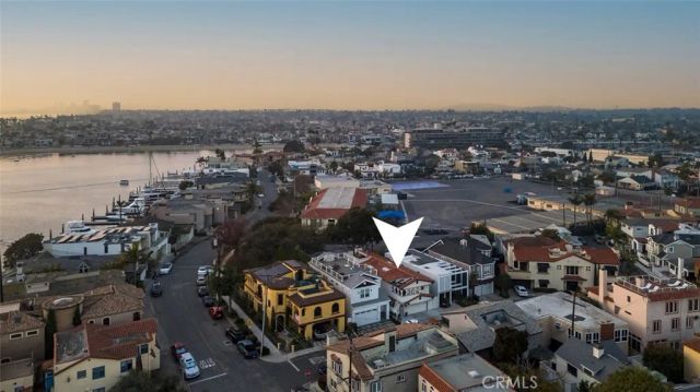 111 Geneva Walk, Long Beach, CA 90803