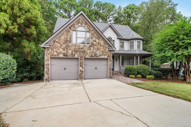 128 Wheatsbury Drive, Cary, NC 27513