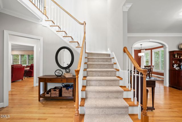 128 Wheatsbury Drive, Cary, NC 27513