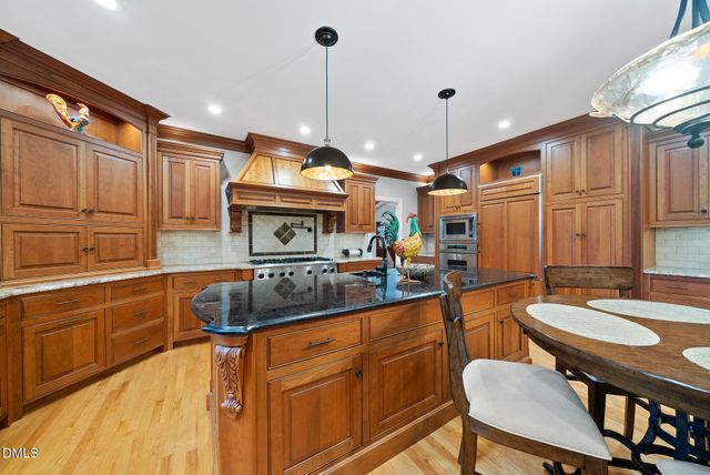 128 Wheatsbury Drive, Cary, NC 27513