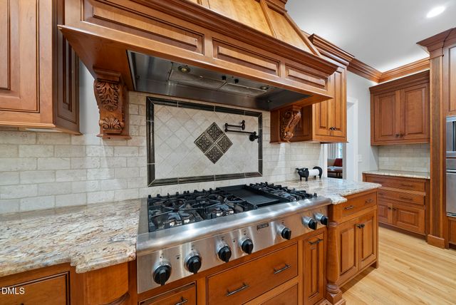 128 Wheatsbury Drive, Cary, NC 27513