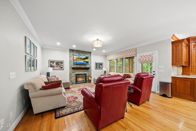 128 Wheatsbury Drive, Cary, NC 27513