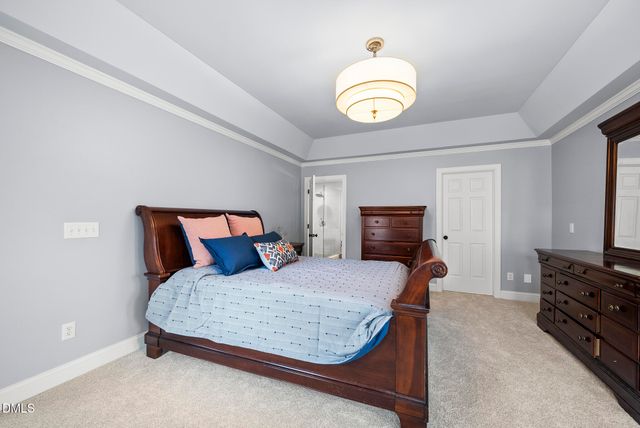 128 Wheatsbury Drive, Cary, NC 27513