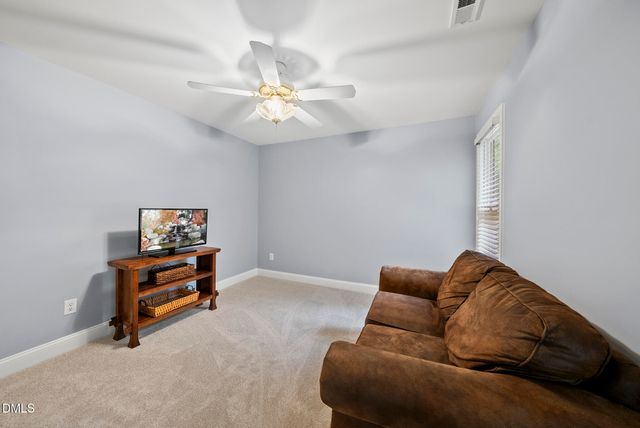 128 Wheatsbury Drive, Cary, NC 27513