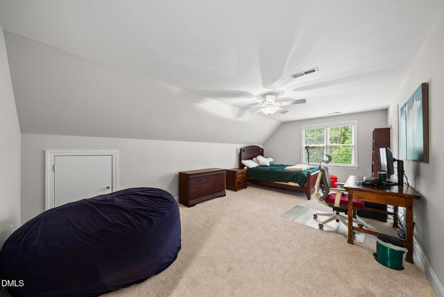 128 Wheatsbury Drive, Cary, NC 27513