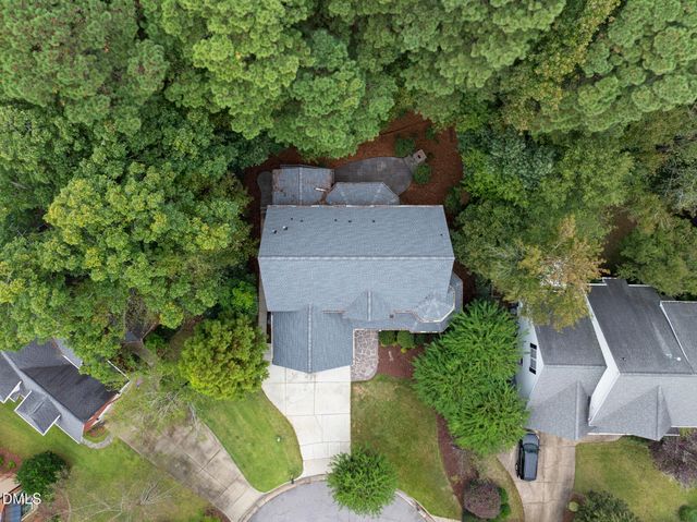 128 Wheatsbury Drive, Cary, NC 27513