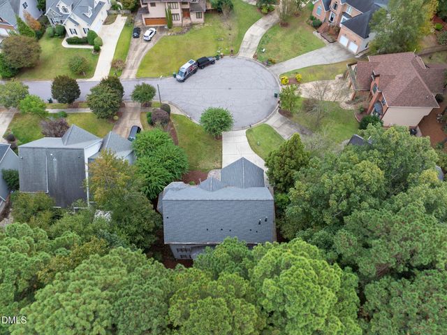 128 Wheatsbury Drive, Cary, NC 27513