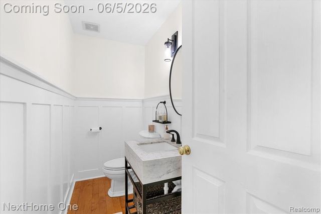 2533 Spring Grove Drive, Brighton, MI 48114