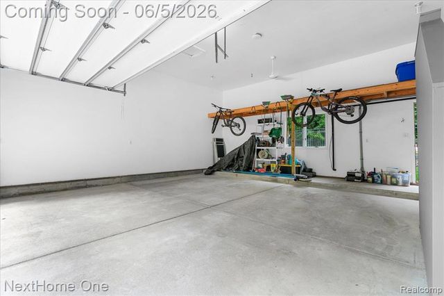 2533 Spring Grove Drive, Brighton, MI 48114
