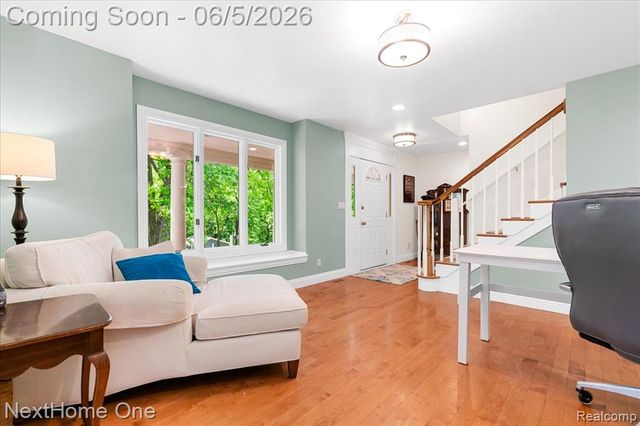 2533 Spring Grove Drive, Brighton, MI 48114
