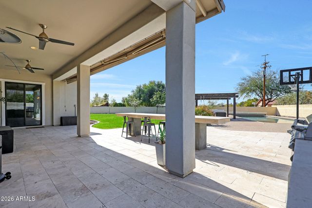 4310 E KINGS Avenue, Phoenix, AZ 85032