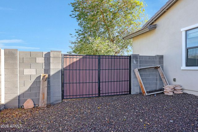 4310 E KINGS Avenue, Phoenix, AZ 85032