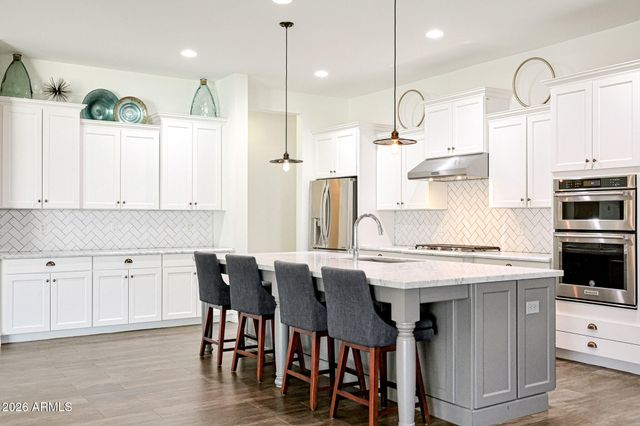 4310 E KINGS Avenue, Phoenix, AZ 85032