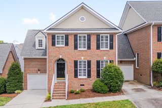 203 Greenview Drive, Chapel Hill, NC 27516