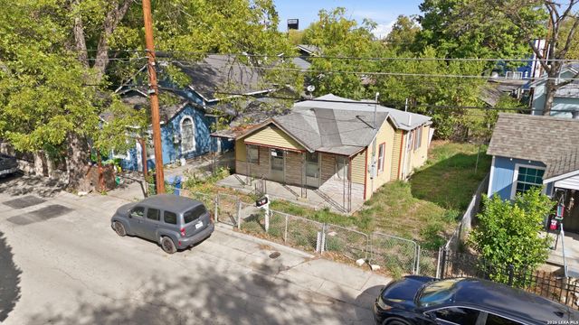 155 W Zavalla, San Antonio, TX 78204