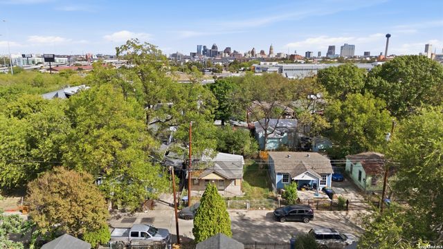 155 W Zavalla, San Antonio, TX 78204