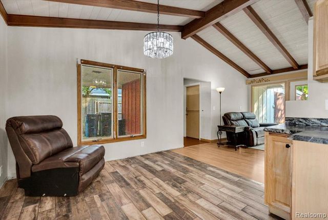 1819 Carmanbrook Parkway, Flint, MI 48507