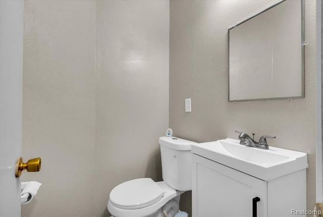 1819 Carmanbrook Parkway, Flint, MI 48507