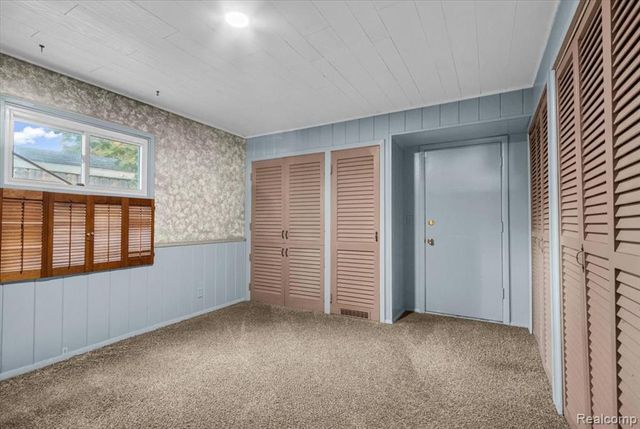 1819 Carmanbrook Parkway, Flint, MI 48507