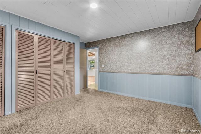 1819 Carmanbrook Parkway, Flint, MI 48507