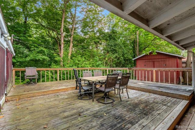 1819 Carmanbrook Parkway, Flint, MI 48507