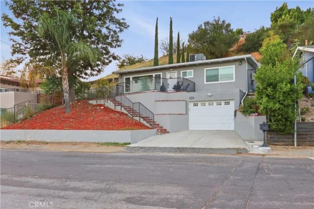 10645 Turnbow, Sunland, CA 91040