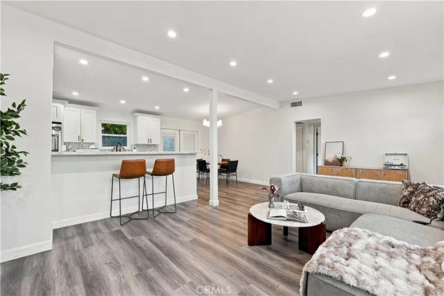 10645 Turnbow, Sunland, CA 91040
