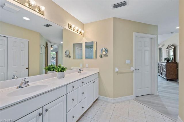 1263 Rialto WAY 102, Naples, FL 34114