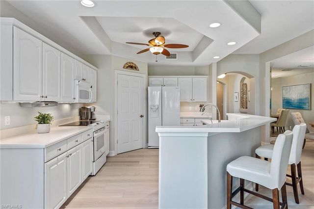 1263 Rialto WAY 102, Naples, FL 34114
