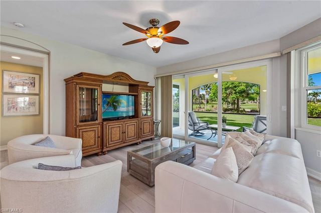 1263 Rialto WAY 102, Naples, FL 34114