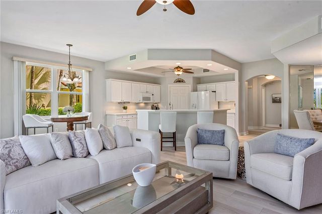 1263 Rialto WAY 102, Naples, FL 34114