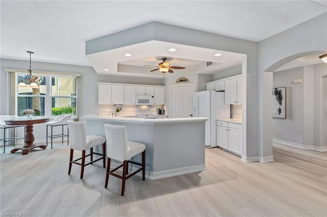 1263 Rialto WAY 102, Naples, FL 34114