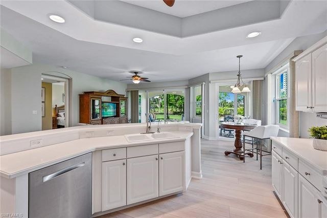 1263 Rialto WAY 102, Naples, FL 34114