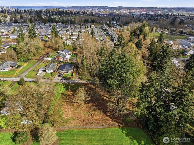 1410 E 44th Street, Tacoma, WA 98404