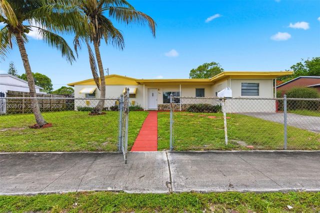 17432 NW 48th Ct, Miami Gardens, FL 33055