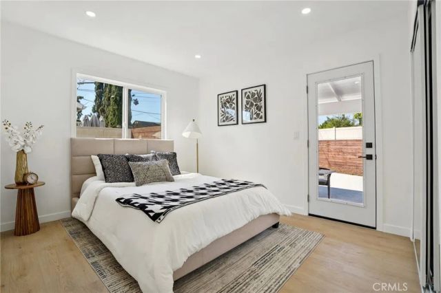 13907 Wyandotte Street, Van Nuys, CA 91405