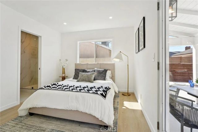 13907 Wyandotte Street, Van Nuys, CA 91405