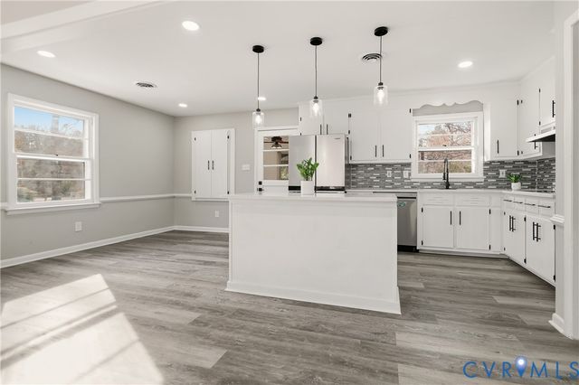 14536 Sir Peyton Dr, Chester, VA 23836