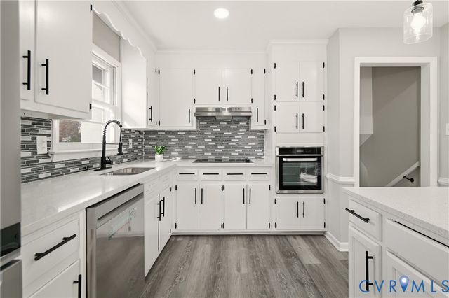 14536 Sir Peyton Dr, Chester, VA 23836