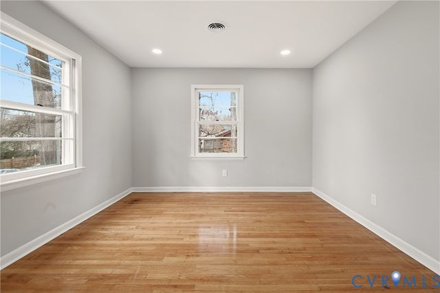 14536 Sir Peyton Dr, Chester, VA 23836