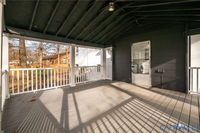 14536 Sir Peyton Dr, Chester, VA 23836