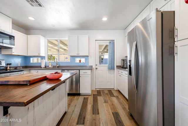 708 E NORTHVIEW Avenue, Phoenix, AZ 85020