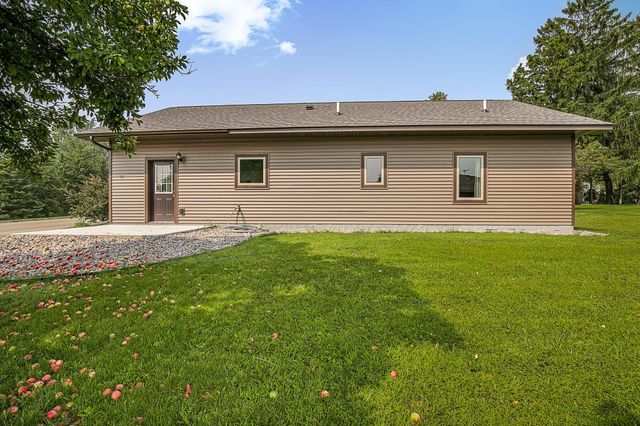 1000 10th Avenue NE, Sauk Rapids, MN 56379